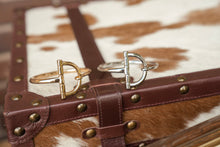 Load image into Gallery viewer, Buckle down bracelet